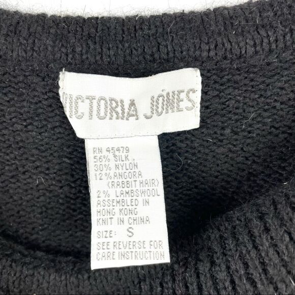 VINTAGE Victoria Jones Silk Angora Wool Blend Pearl Embellished Sweater Size S - Picture 5 of 6